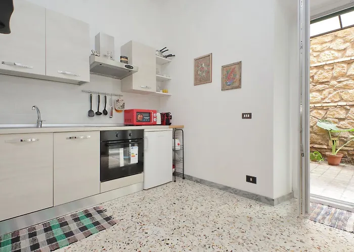 Apartment Charming Nest Steps From The Vatican