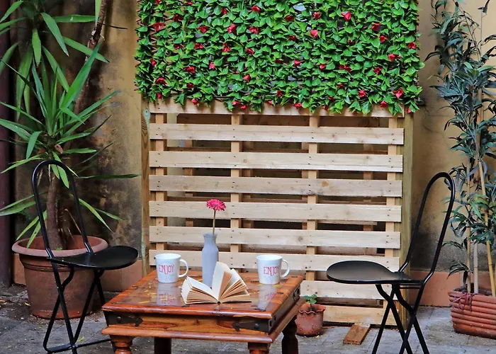 Charming Nest Steps From The Vatican Apartment *