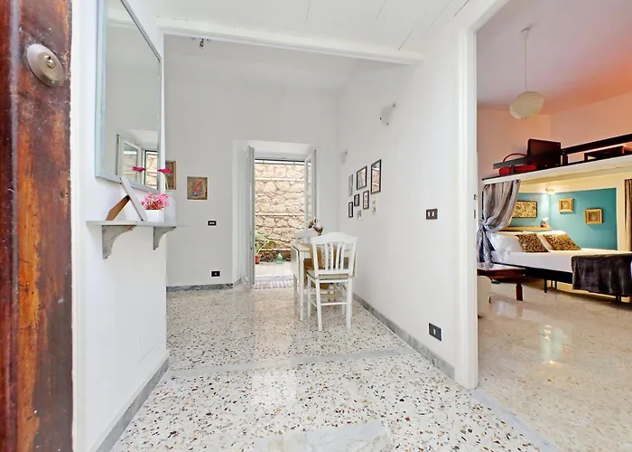 Apartment Charming Nest Steps From The Vatican
