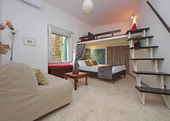 Charming Nest Steps From The Vatican Apartment Rom