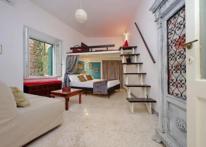 Apartment Charming Nest Steps From The Vatican