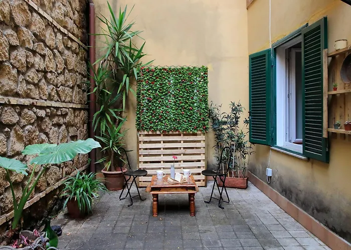 Apartment Charming Nest Steps From The Vatican