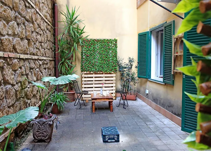 Apartment Charming Nest Steps From The Vatican