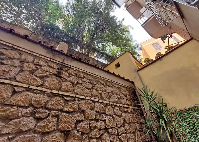 Charming Nest Steps From The Vatican Rom